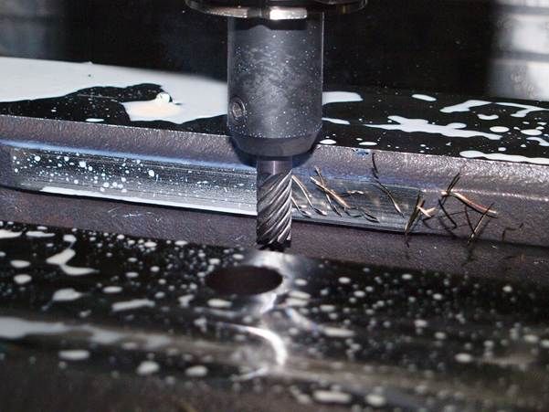 Complete Guide to CNC Machining Methods: Milling, Turning, and 5-Axis Machining